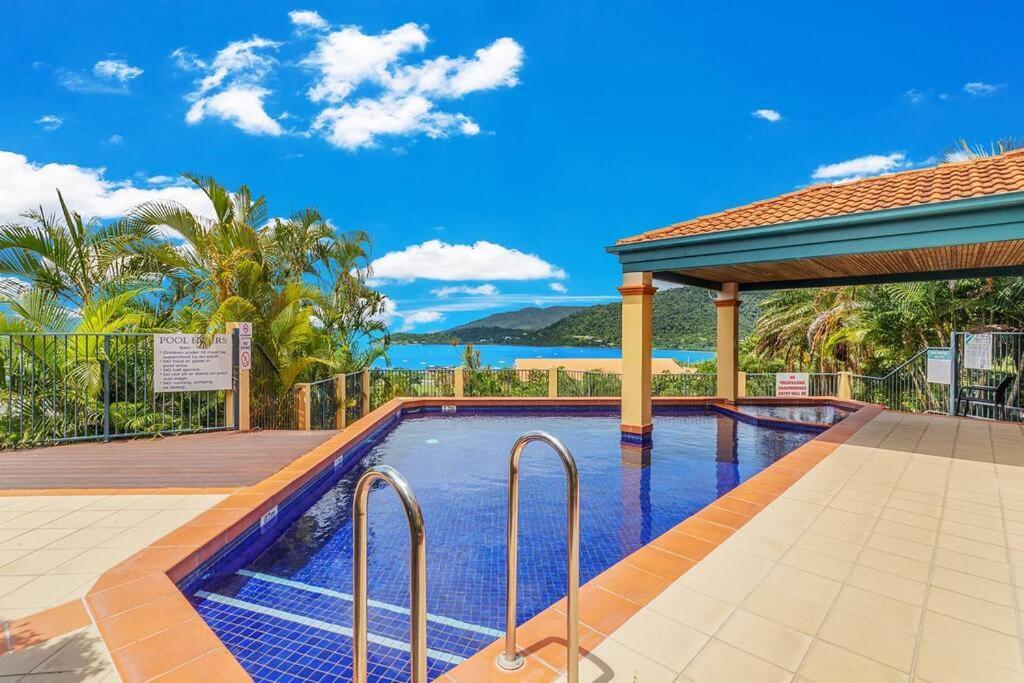 Appartement Aqua Vista à Airlie Beach Extérieur photo